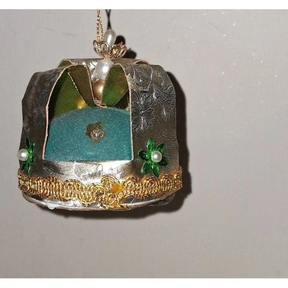 Vintage Handmade Foil Christmas Bell Ornament Silver Gold Felt Folk Art 2.5